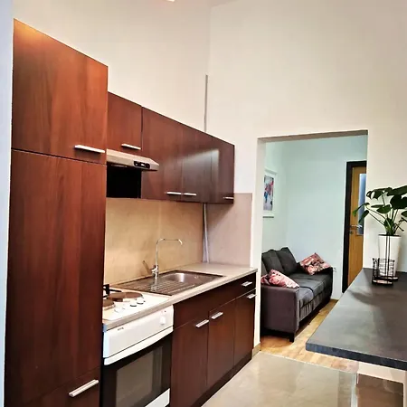 Apartment Ory 2 Between The And Center *