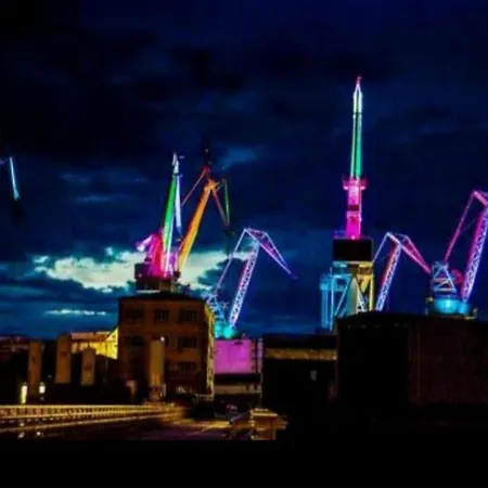 Ory 2 Between The And Center *